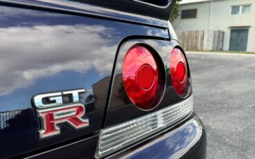 Nissan-GT-R-1995-Coupe-6