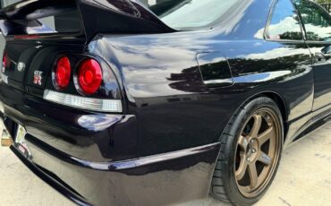 Nissan-GT-R-1995-Coupe-8