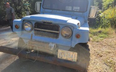 Nissan-Other-1969-SUV-4
