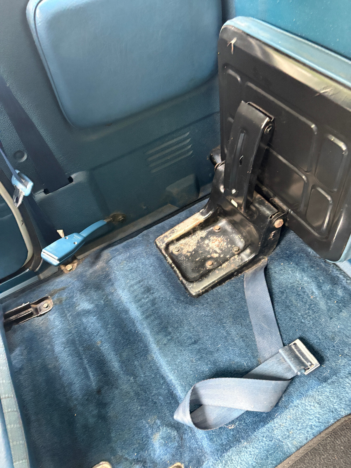 Nissan-Other-Pickups-1984-Extended-Cab-Pickup-19