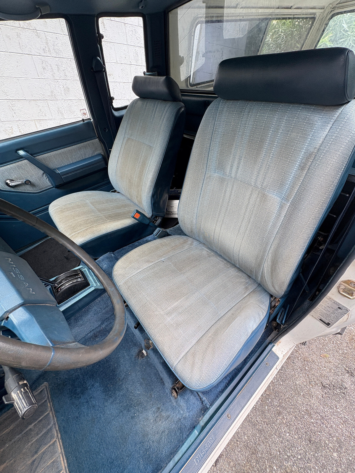 Nissan-Other-Pickups-1984-Extended-Cab-Pickup-23
