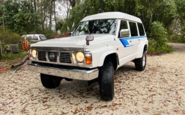 Nissan-Safari-Patrol-1993-SUV-2