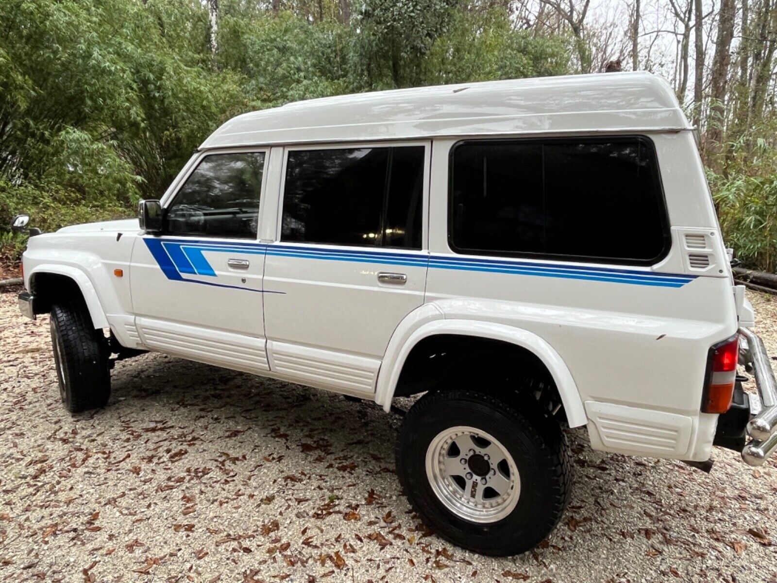 Nissan-Safari-Patrol-1993-SUV-9