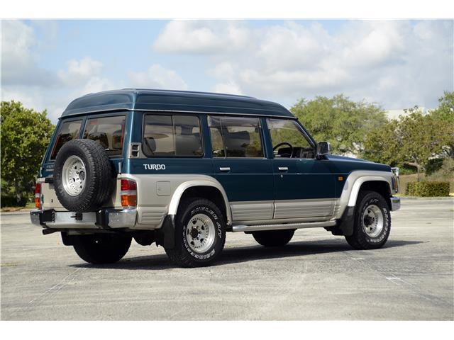 Nissan-Safari-Patrol-1995-SUV-21