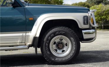 Nissan-Safari-Patrol-1995-SUV-25