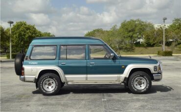 Nissan-Safari-Patrol-1995-SUV-26