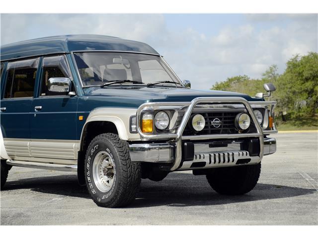 Nissan-Safari-Patrol-1995-SUV-3