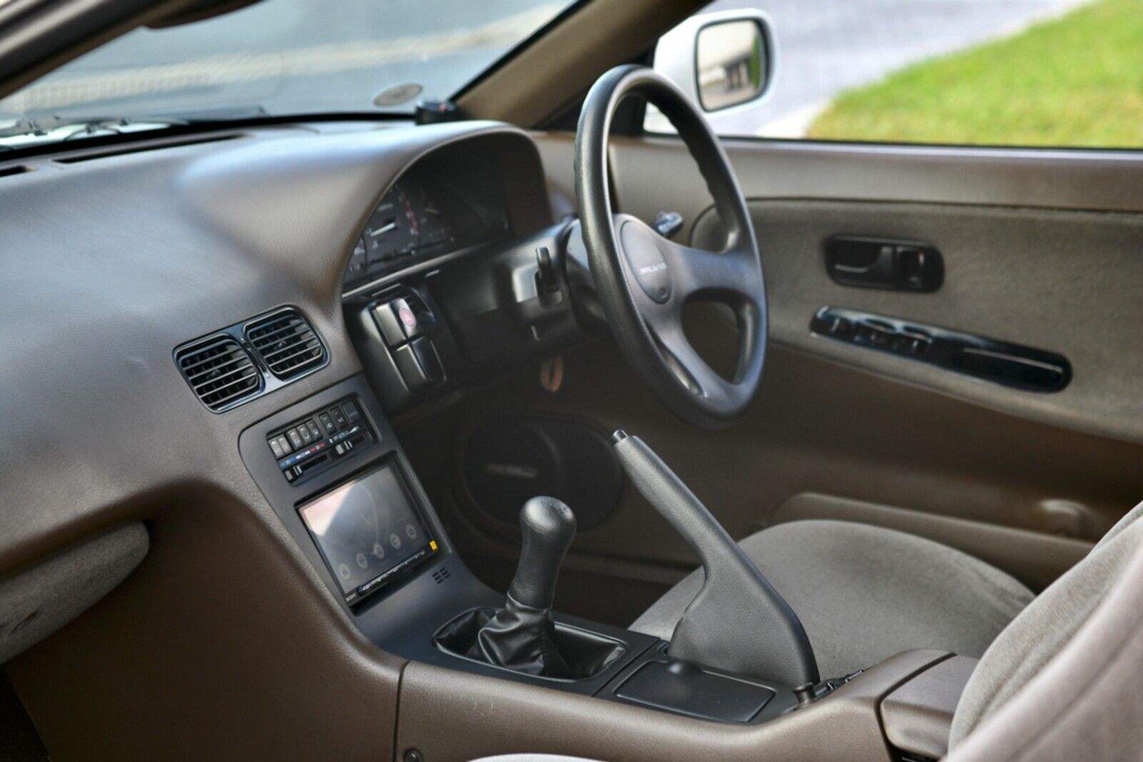 Nissan-Silvia-Qs-S13-JDM-1990-Coupe-13
