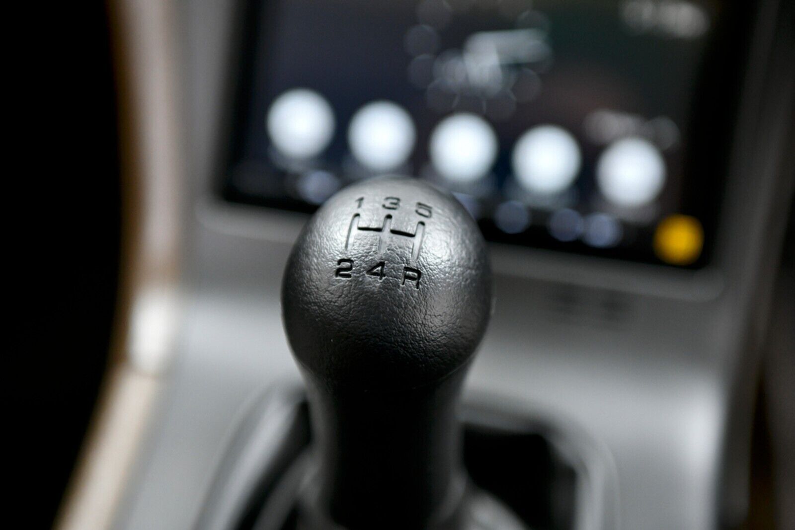 Nissan-Silvia-Qs-S13-JDM-1990-Coupe-24