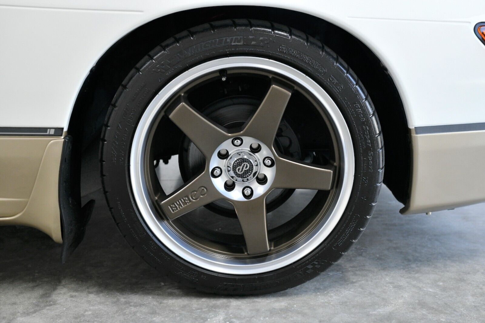 Nissan-Silvia-Qs-S13-JDM-1990-Coupe-38