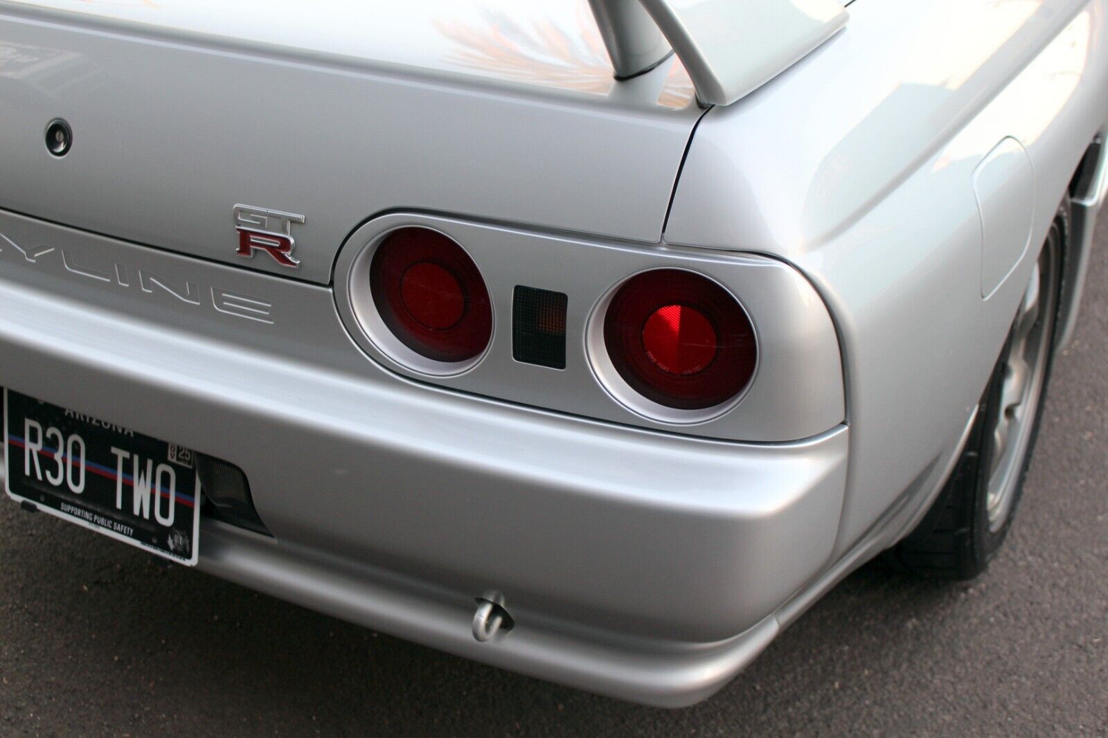 Nissan-Skyline-1992-Coupe-13