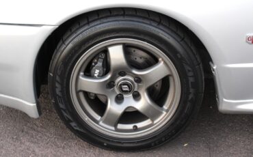 Nissan-Skyline-1992-Coupe-15