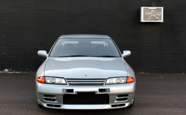 Nissan-Skyline-1992-Coupe-4