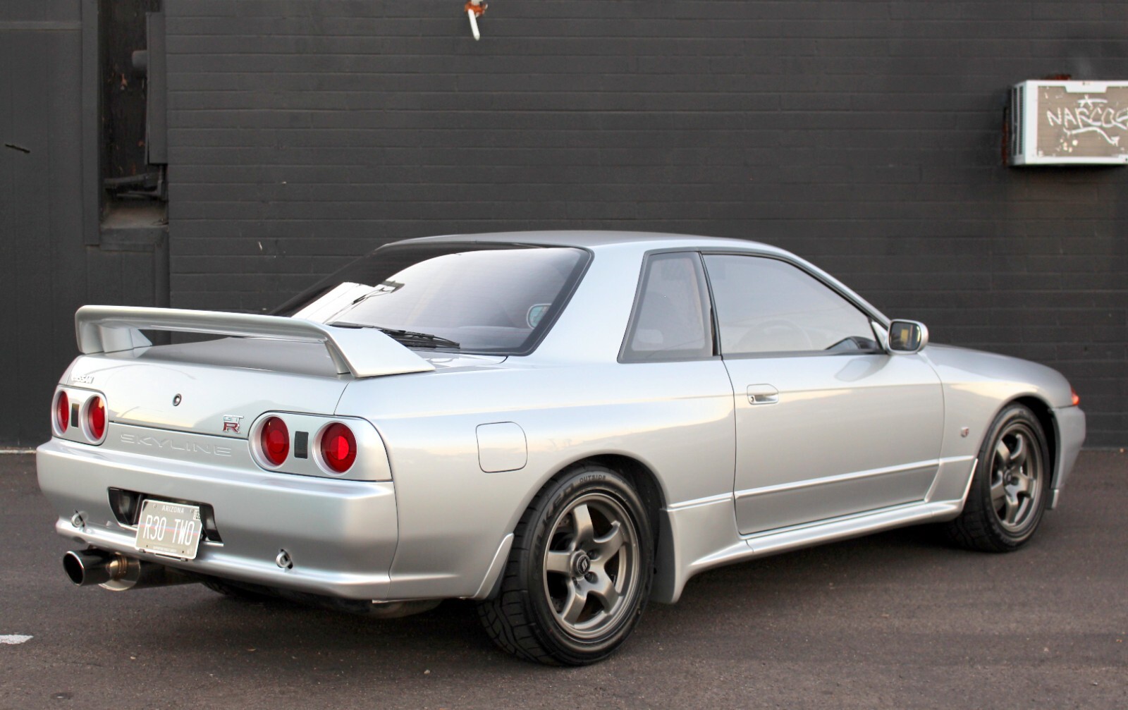 Nissan-Skyline-1992-Coupe-7