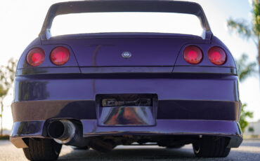 Nissan-Skyline-1993-Coupe-19