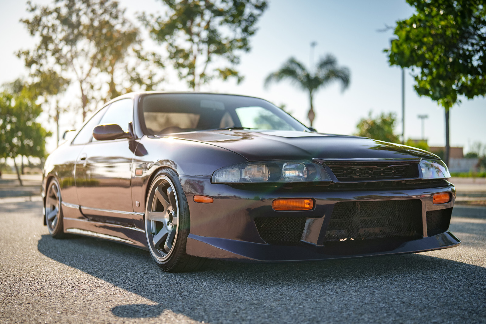 Nissan-Skyline-1993-Coupe-2