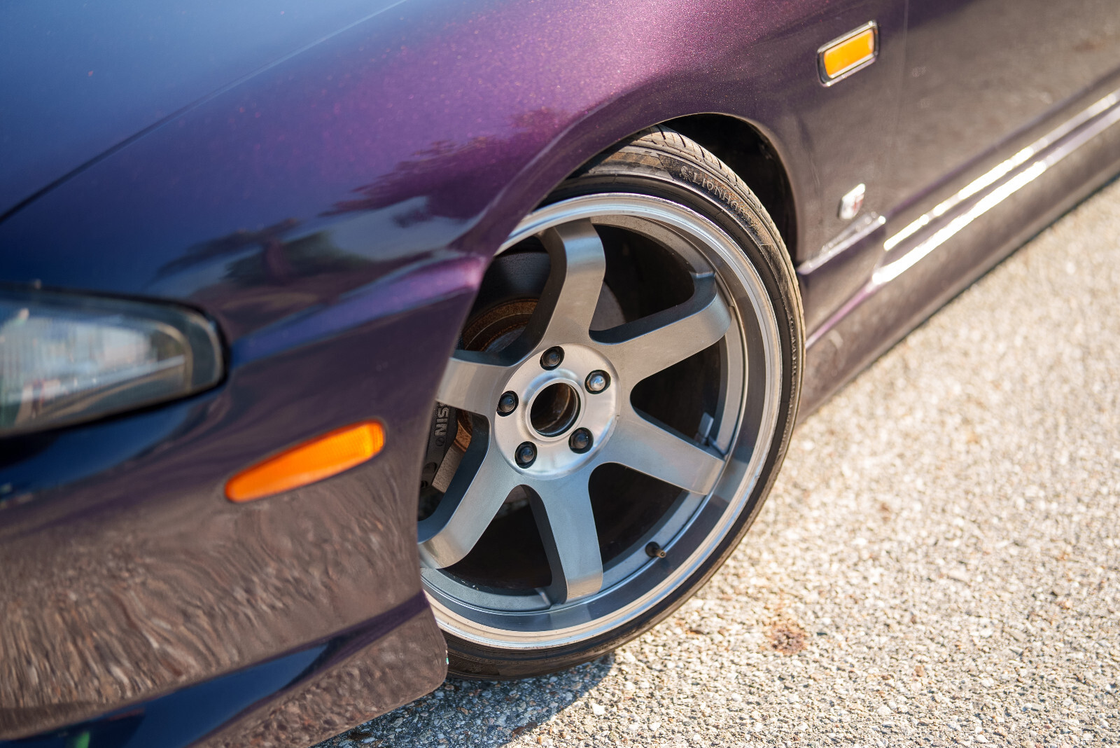 Nissan-Skyline-1993-Coupe-24