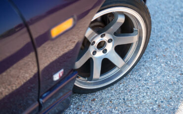 Nissan-Skyline-1993-Coupe-25