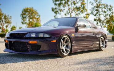 Nissan-Skyline-1993-Coupe-4
