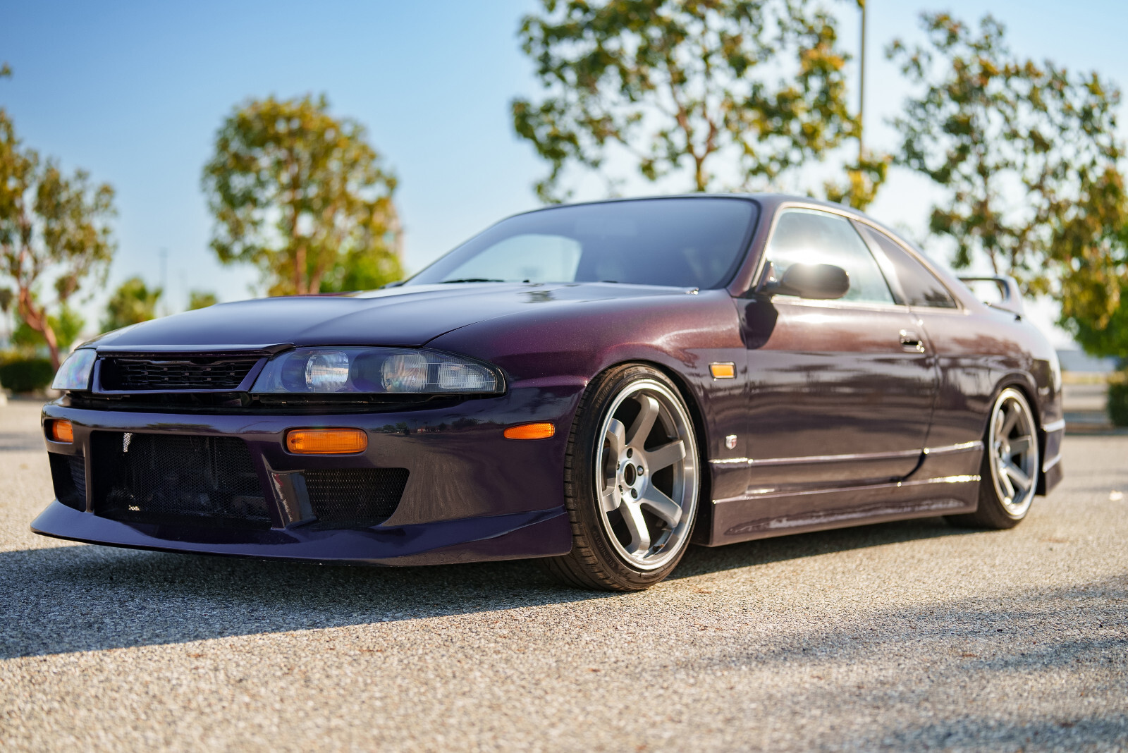 Nissan-Skyline-1993-Coupe-4