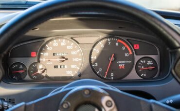 Nissan-Skyline-GT-R-1995-2D-12
