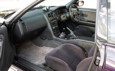 Nissan-Skyline-GT-R-1995-2D-15
