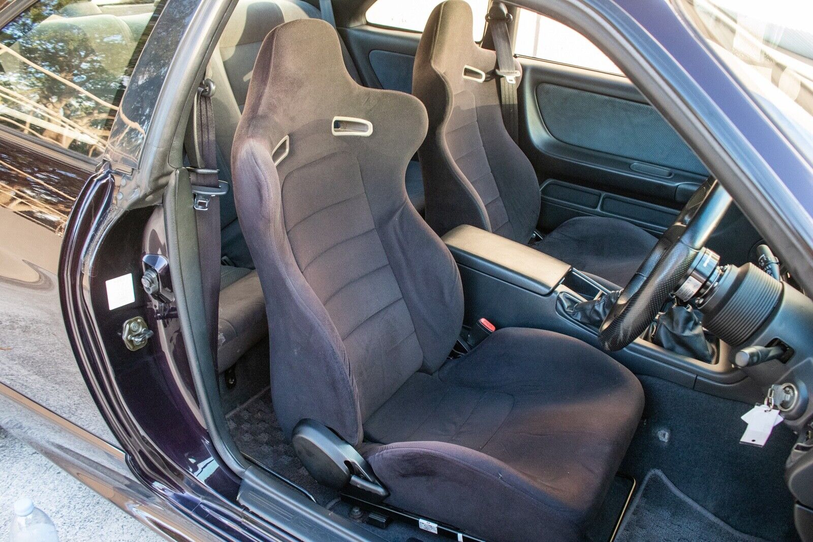 Nissan-Skyline-GT-R-1995-2D-16