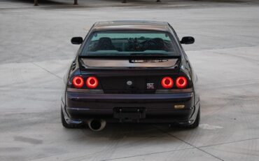Nissan-Skyline-GT-R-1995-2D-9