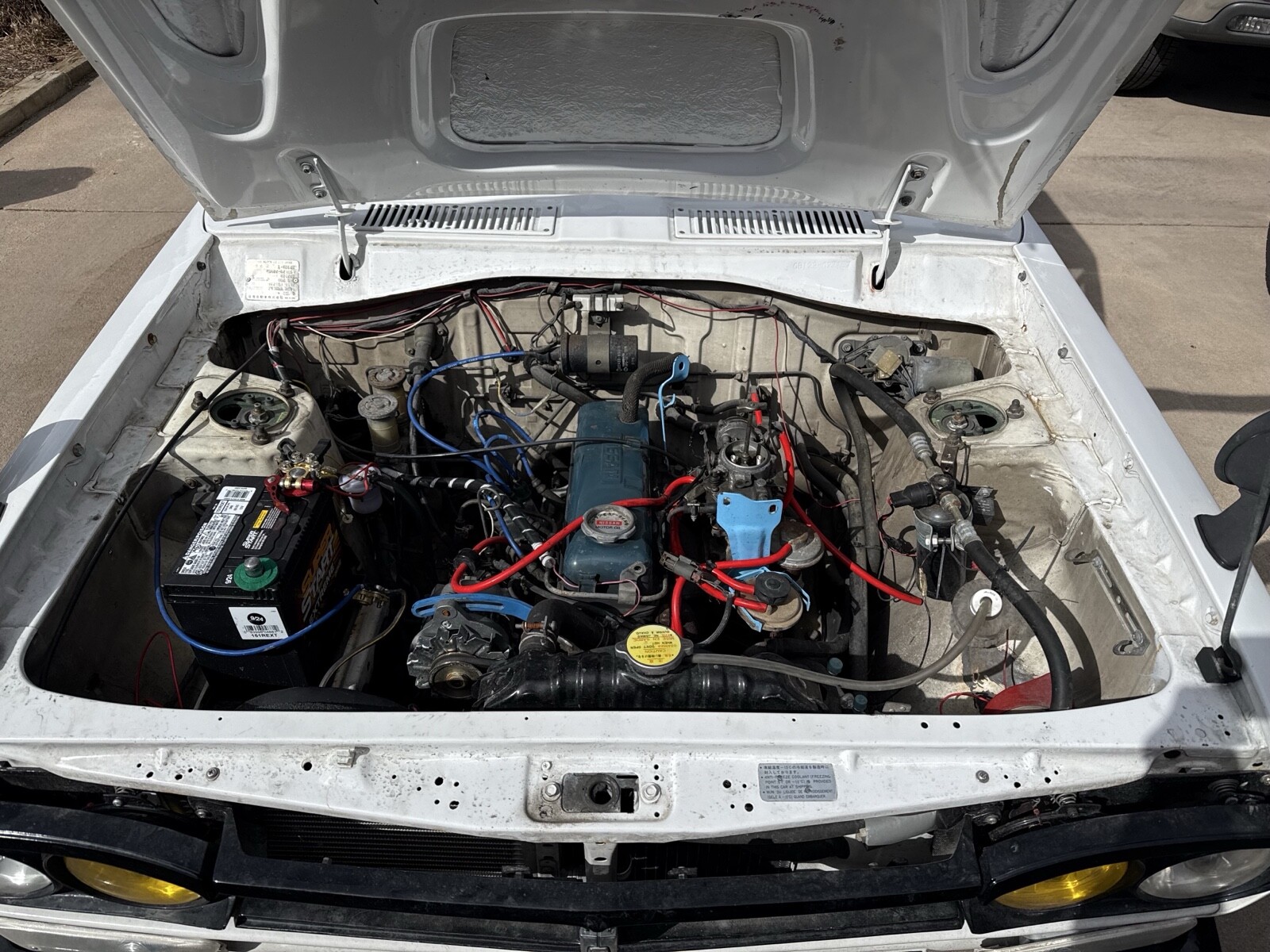 Nissan-Sunny-1986-7