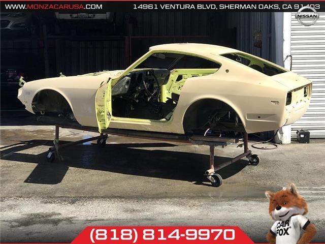 Nissan-Z240-Complete-Restoration-1972-Coupe-14
