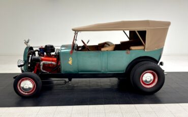 Oldsmobile-30B-Series-1924-Convertible-1