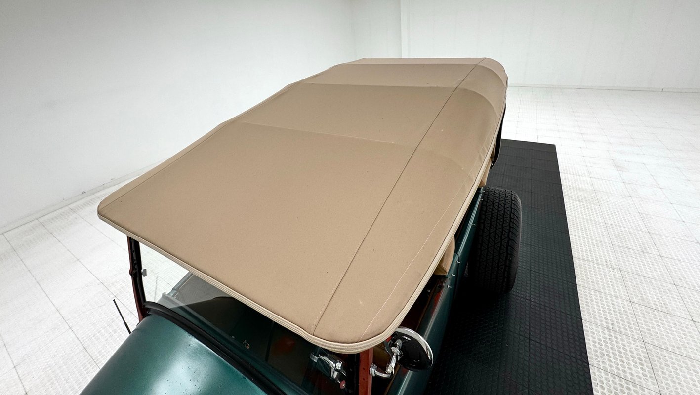 Oldsmobile-30B-Series-1924-Convertible-13