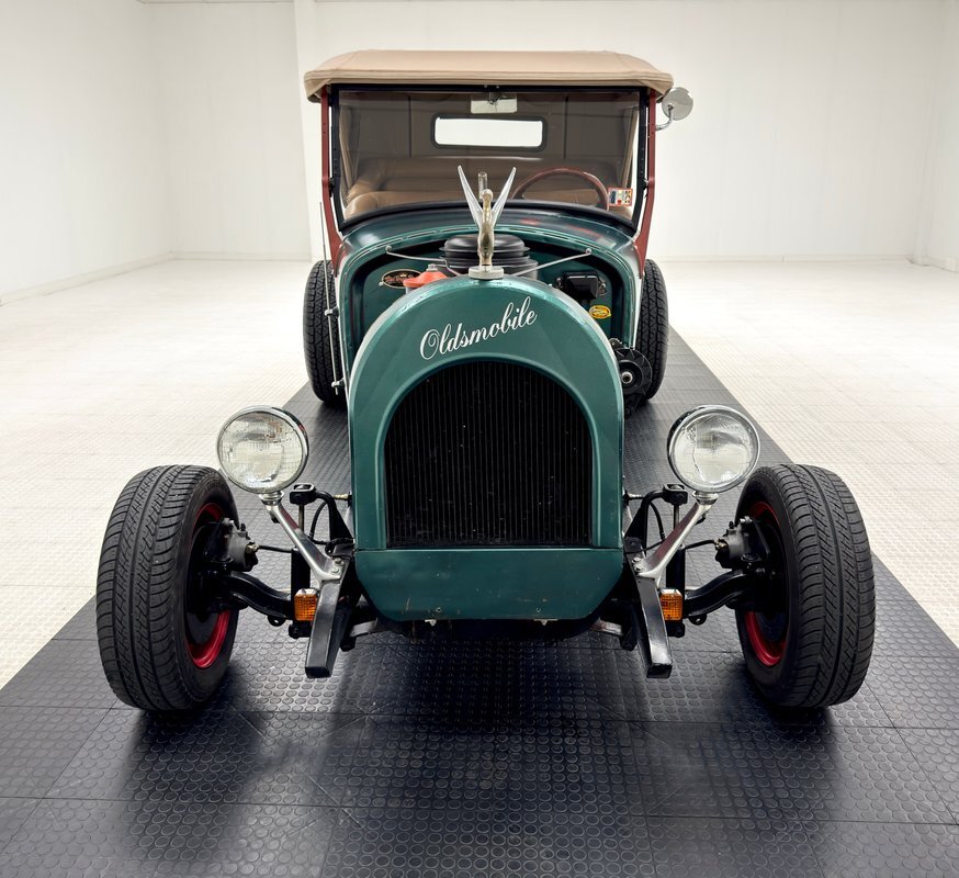 Oldsmobile-30B-Series-1924-Convertible-7
