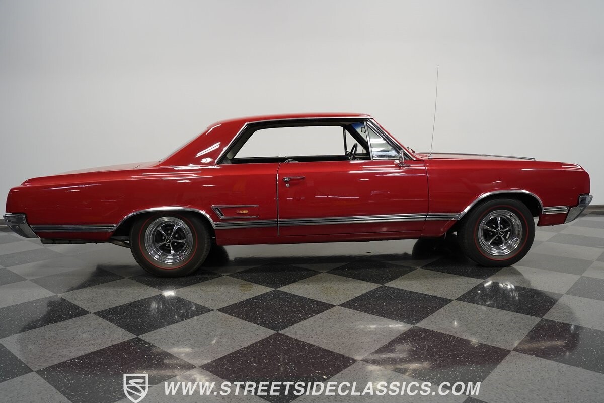 Oldsmobile-442-1965-Coupe-13