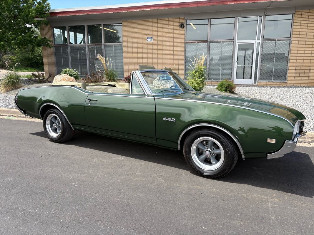 Oldsmobile-442-1968-32
