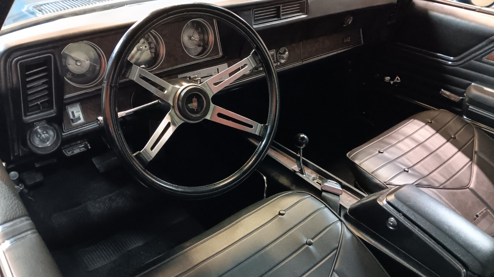 Oldsmobile-442-1970-Coupe-4