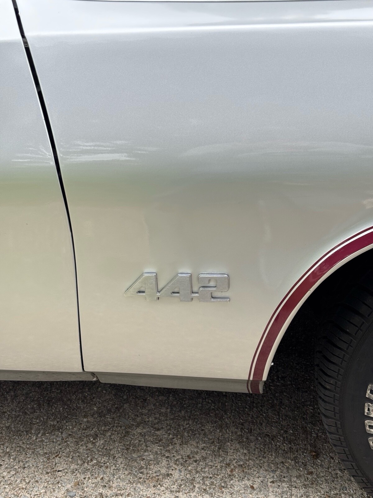 Oldsmobile-442-1975-Coupe-4