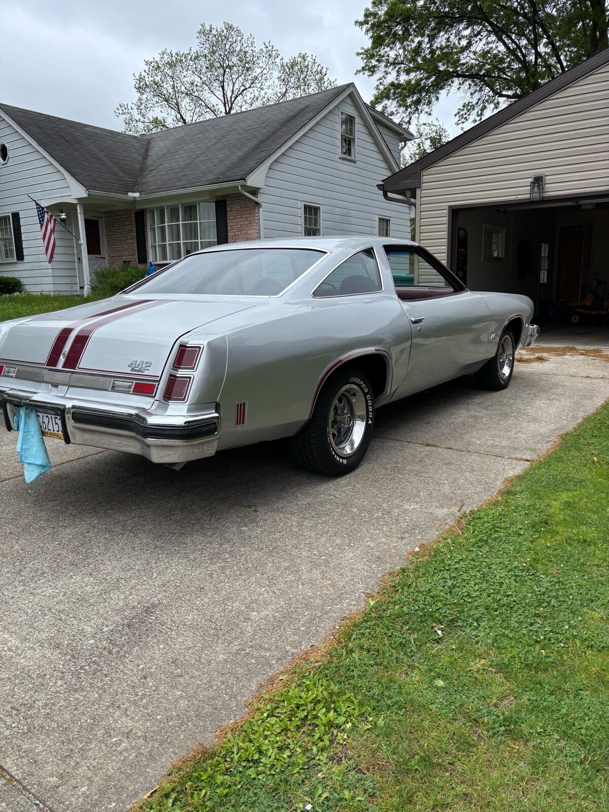 Oldsmobile-442-1975-Coupe-5
