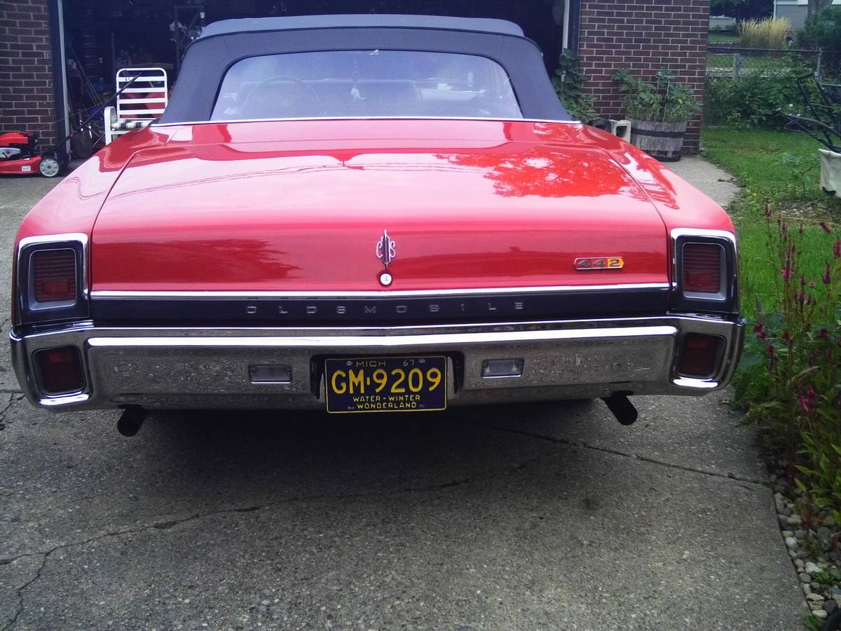 Oldsmobile-442-convertible-1967-3