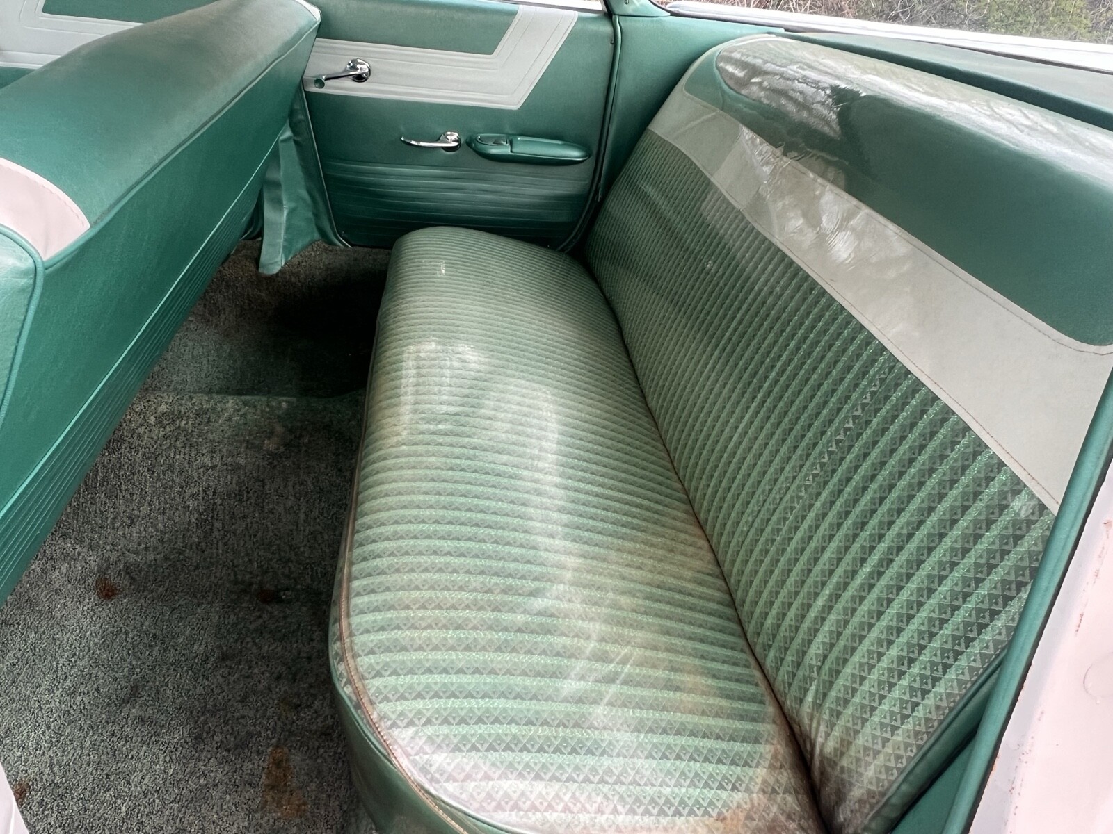 Oldsmobile-88-1959-Sedan-15