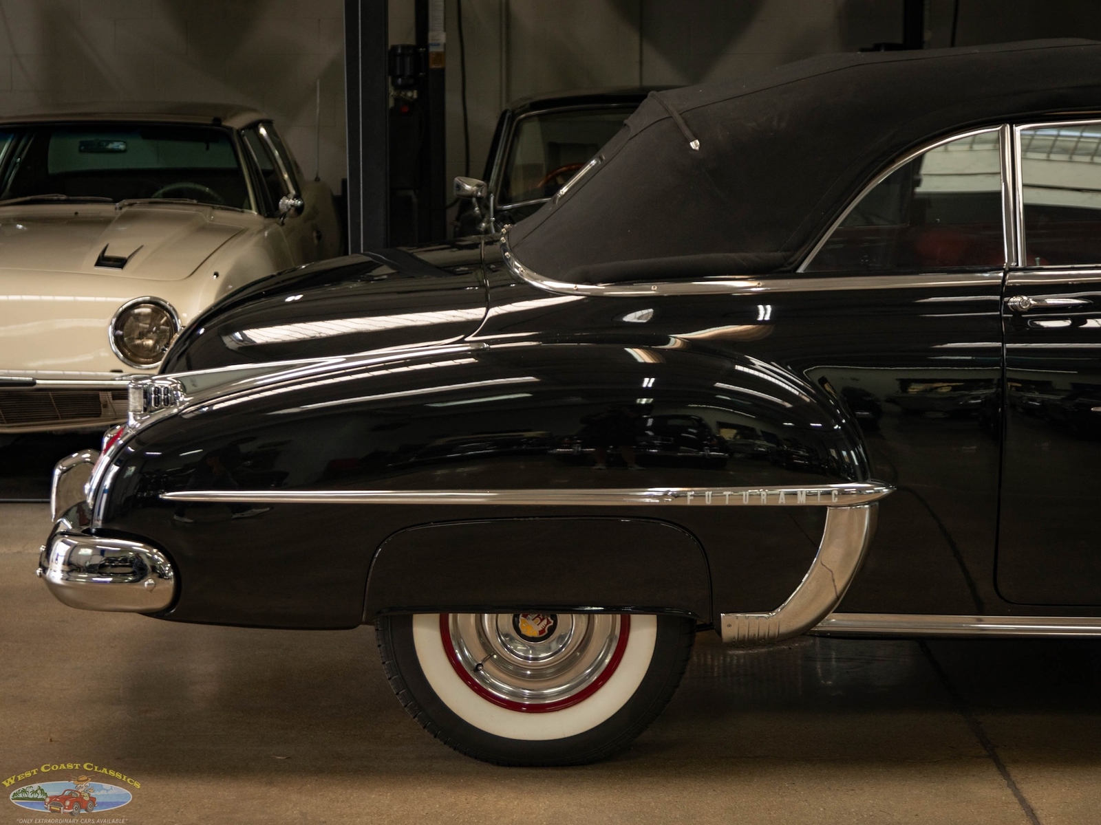 Oldsmobile-88-Convertible-1950-2-Door-Convertible-1