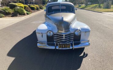 Oldsmobile-Coupe-1941-white-8