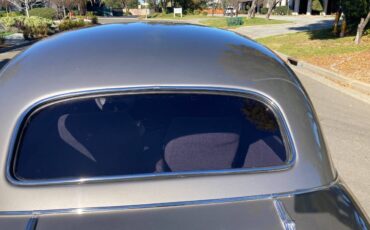 Oldsmobile-Coupe-1941-white-9