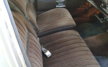 Oldsmobile-Custom-Cruiser-1984-Wagon-3