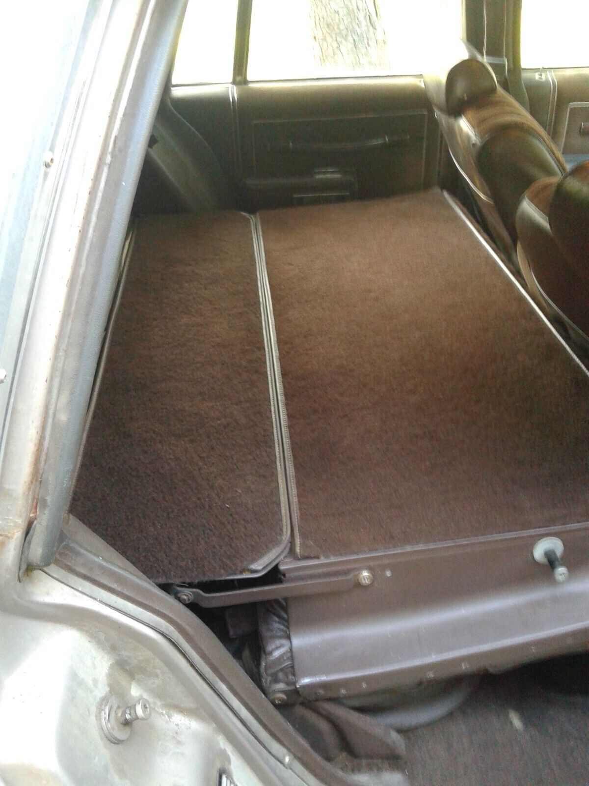 Oldsmobile-Custom-Cruiser-1984-Wagon-4