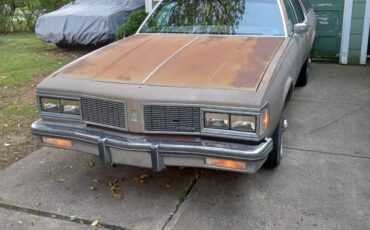 Oldsmobile-Custom-Cruiser-1984-Wagon-6