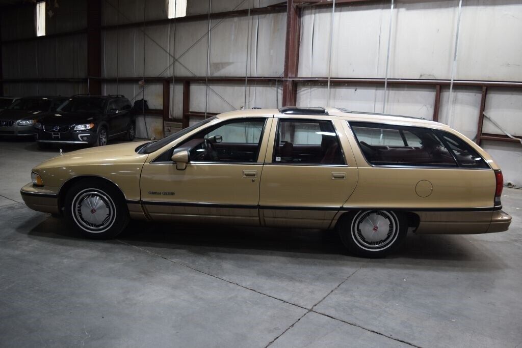Oldsmobile-Custom-Cruiser-1991-Wagon-1