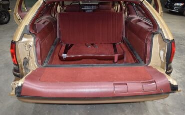 Oldsmobile-Custom-Cruiser-1991-Wagon-14