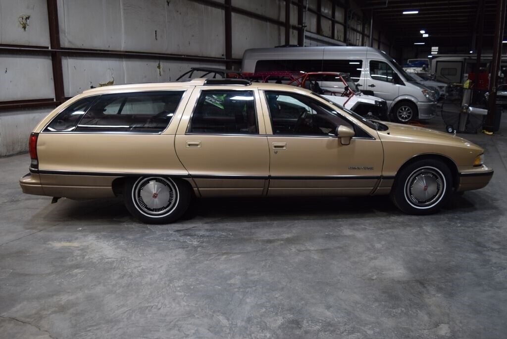 Oldsmobile-Custom-Cruiser-1991-Wagon-6