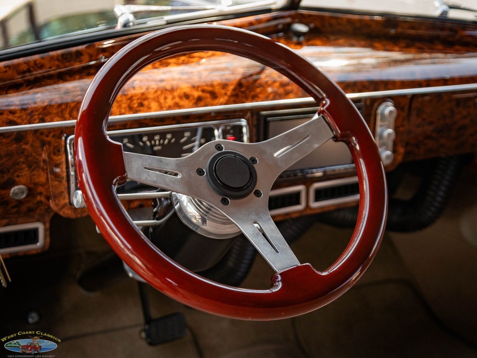 Oldsmobile-Custom-LS3-V8-Model-F38-Touring-1938-4-Door-Sedan-32